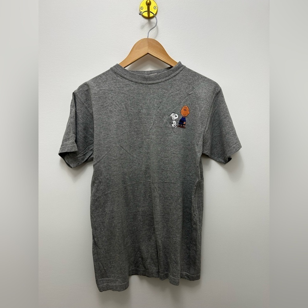 VINTAGE “ Peanuts - Novel Teez Designs” size Large